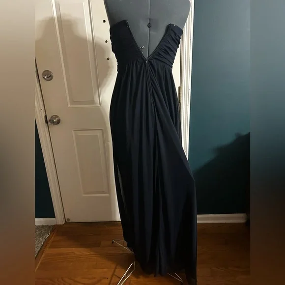 Navy Blue Strapless Formal Size 7 - Picture 4 of 6